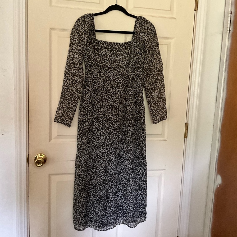 Abercrombie & Fitch Black and Gray Long Sleeve Sheath Dress - Picture 2 of 6